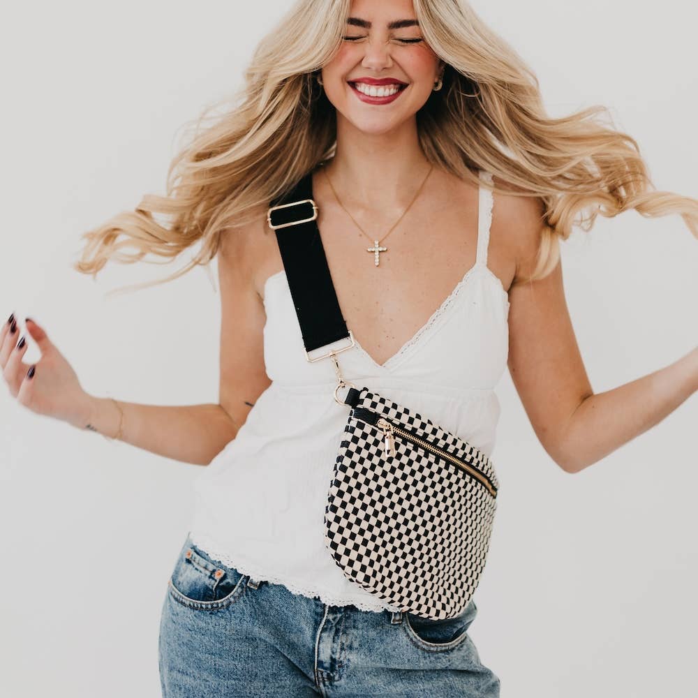 Westlyn Woven Bum Bagv