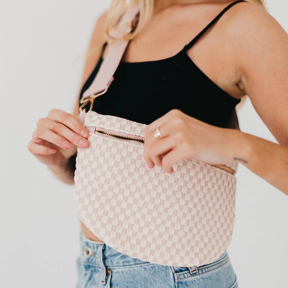 Westlyn Woven Bum Bagv