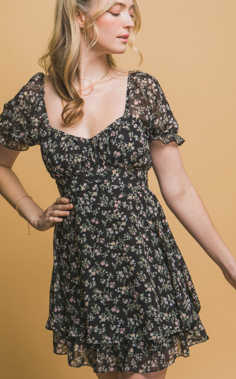 Floral Print Tie Waist Romper