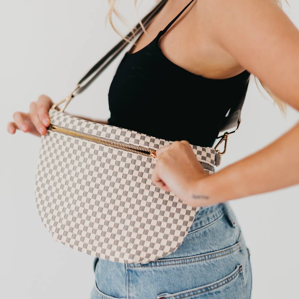 Westlyn Woven Bum Bagv