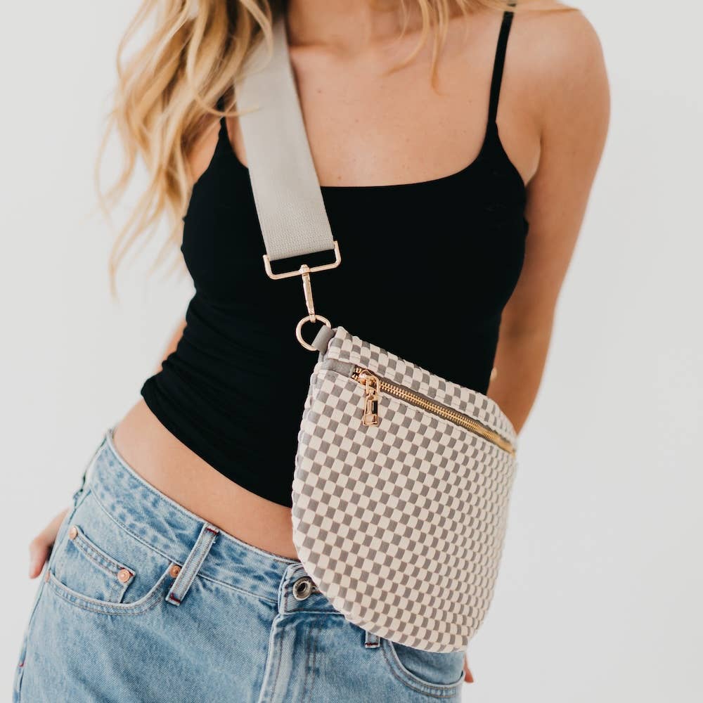 Westlyn Woven Bum Bagv
