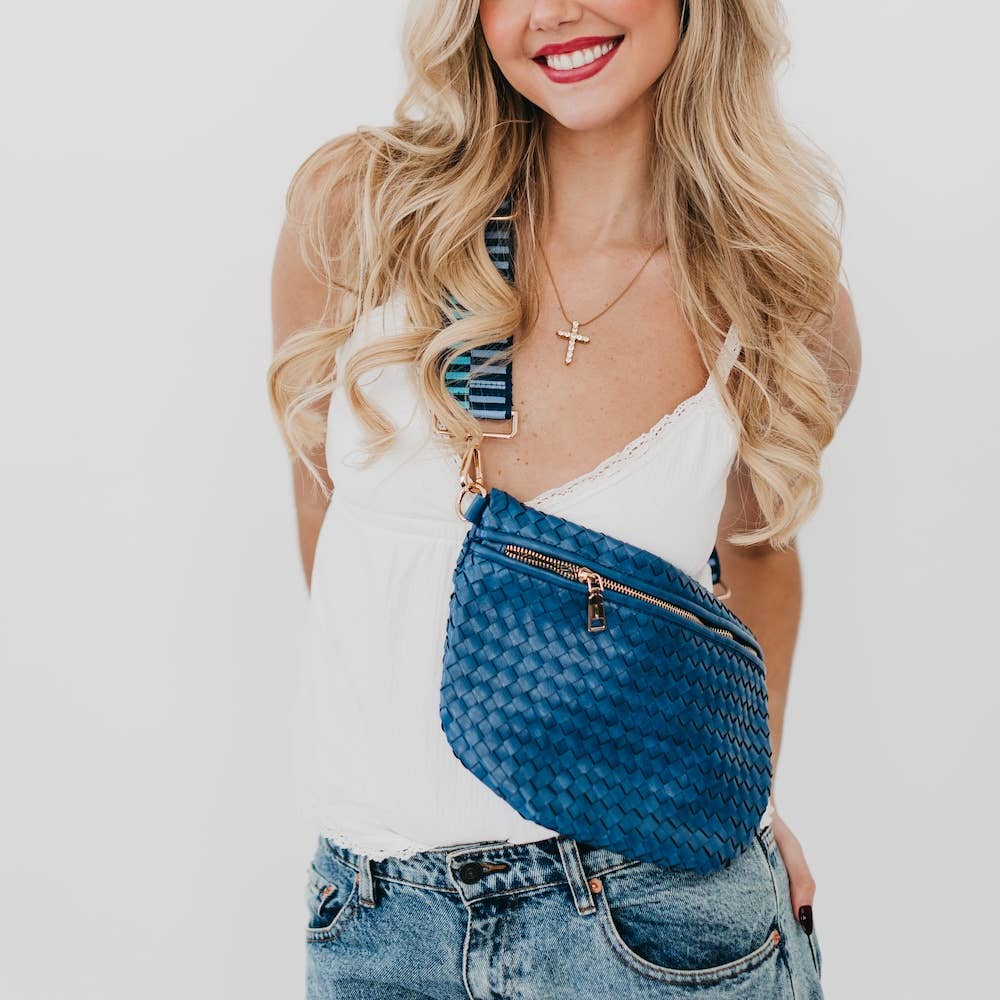 Westlyn Woven Bum Bagv