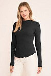MOCK NECK RAGLAN L/S FITTED TOP WITH MERROW EDGE