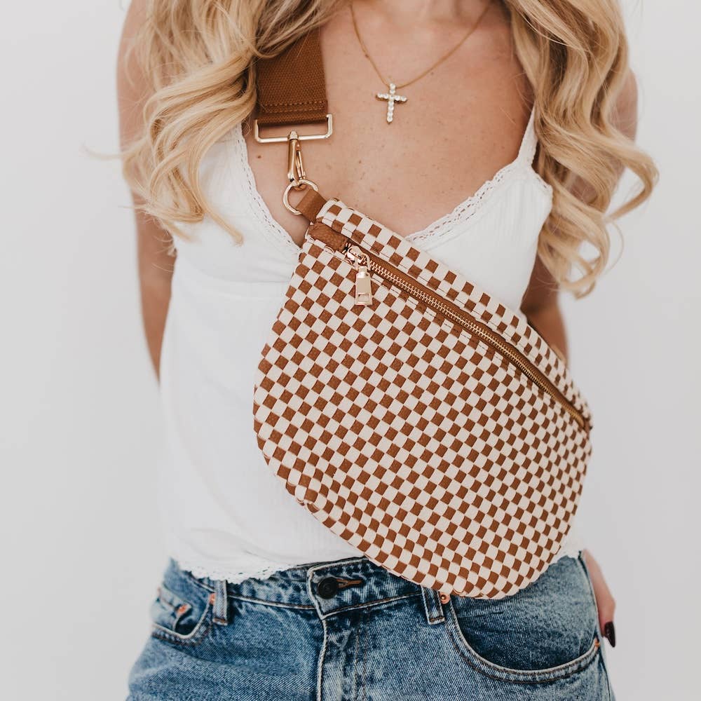 Westlyn Woven Bum Bagv
